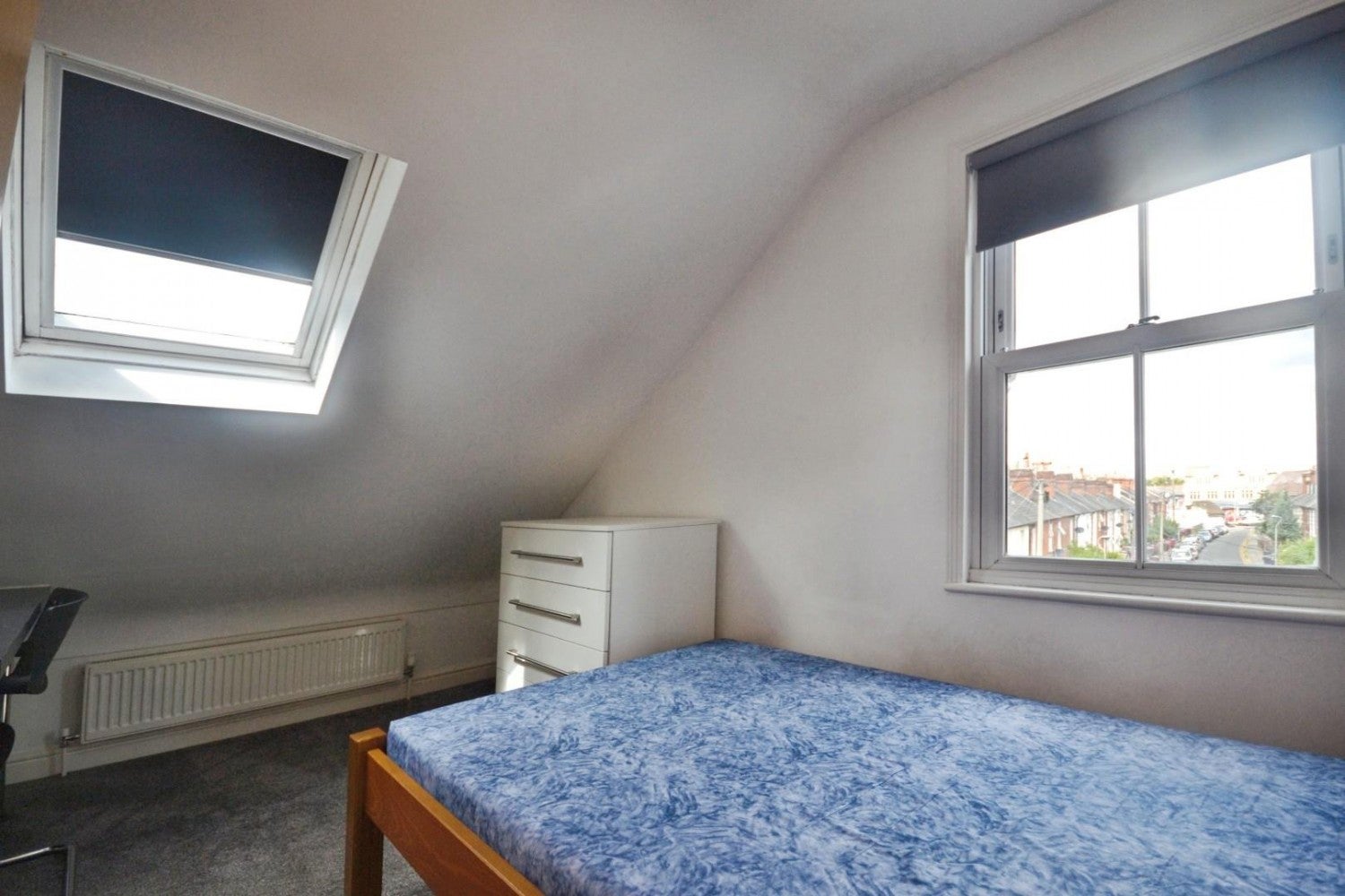 Flat Granby Gardens in Reading