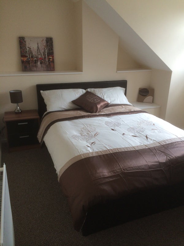 Room Cheriton Road in Braintree