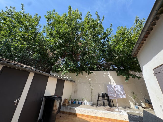 Flat Rue de Grézan in Nîmes