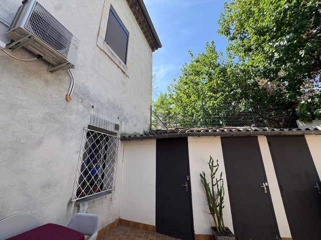 Flat Rue de Grézan in Nîmes