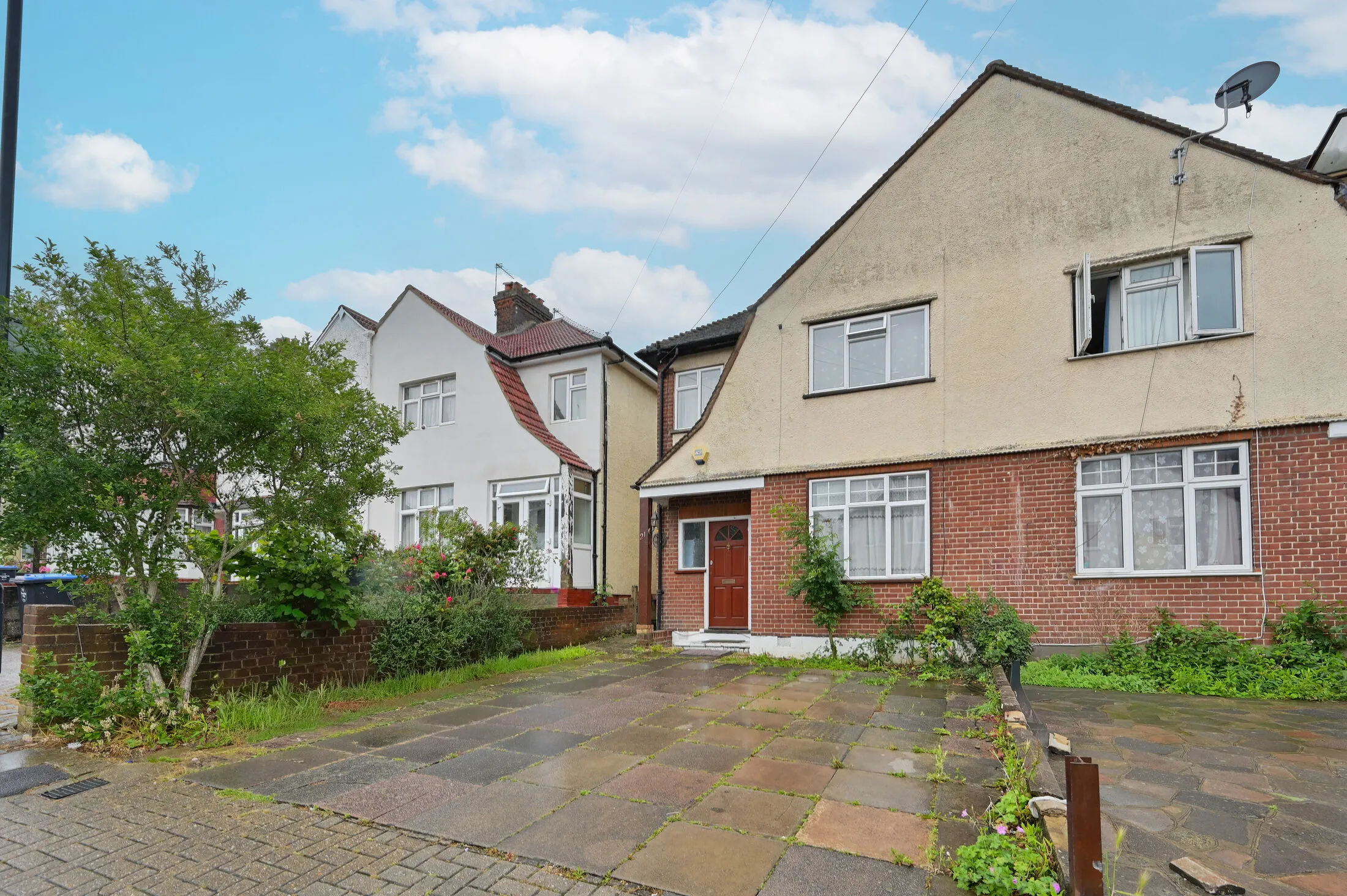 House Woodford Place in Greater London