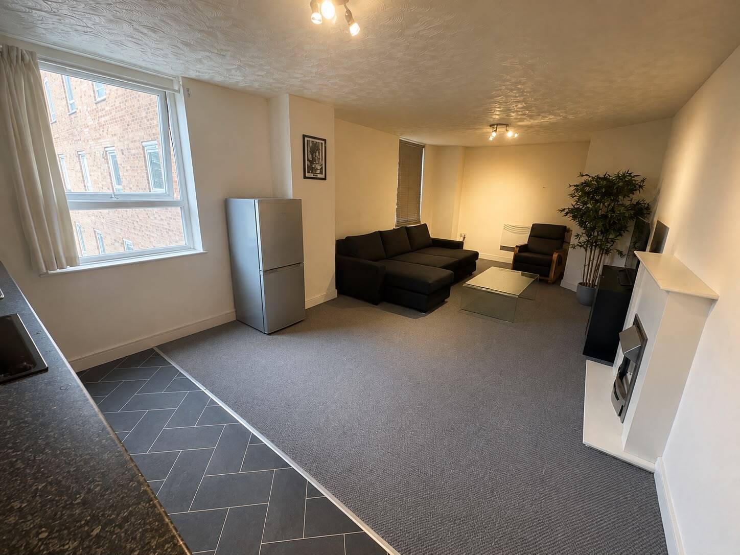Flat Woodborough Road in Nottingham