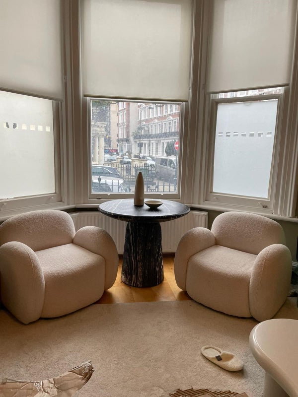 Room Hazlitt Road in Greater London
