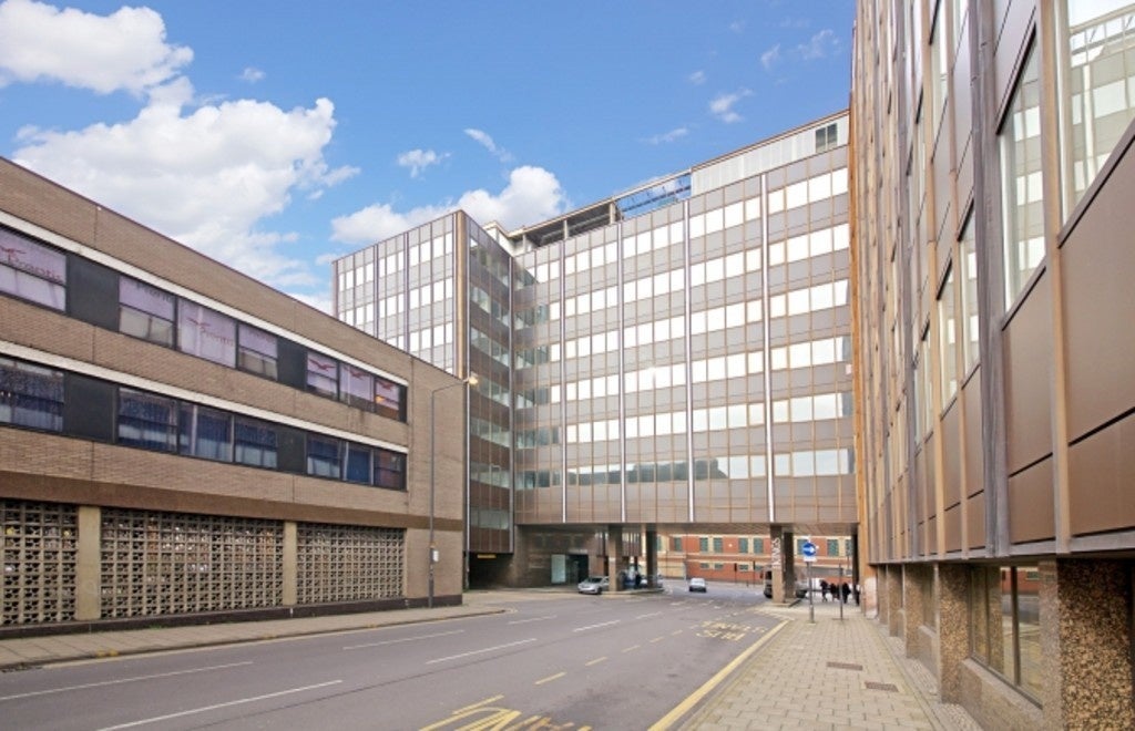 Flat Kymberley Road in Greater London