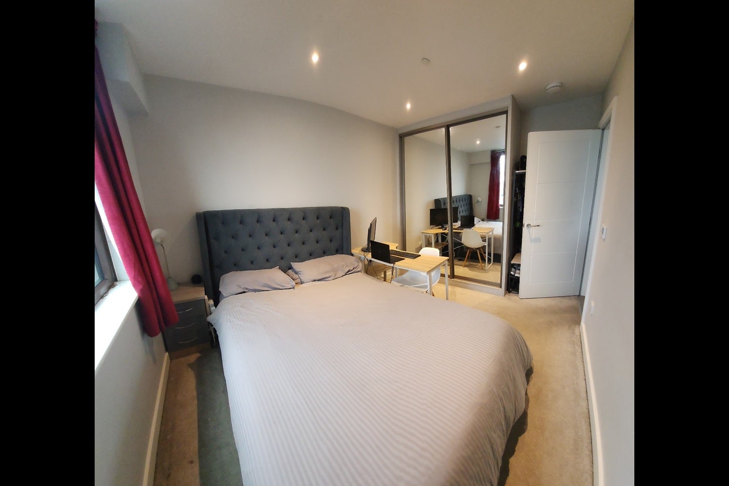 Flat Kymberley Road in Greater London