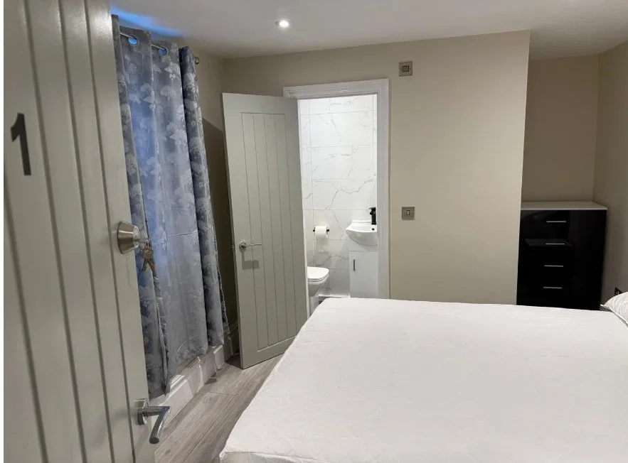 Room Hardinge Road in Ashford