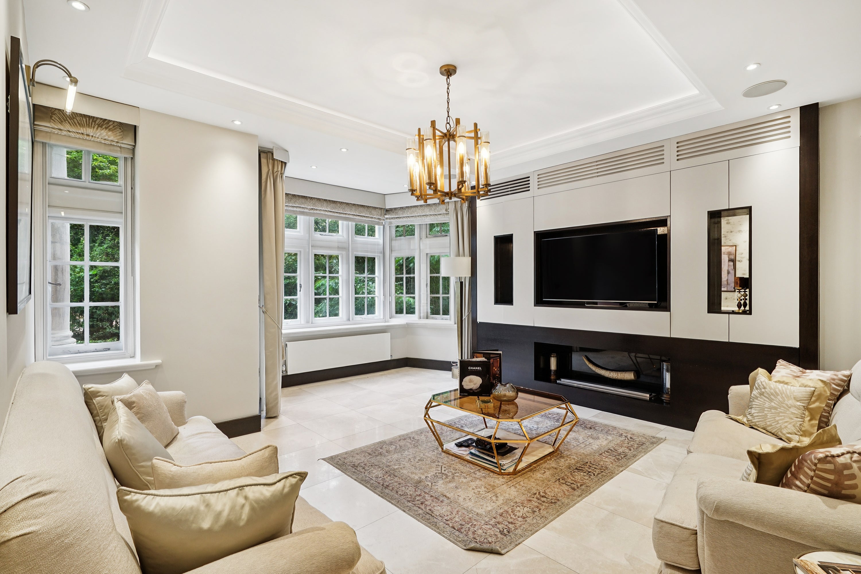 Flat Knightsbridge in City of Westminster
