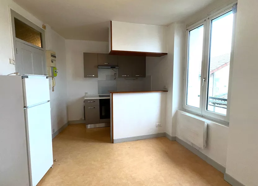 Appartement Rue Suzanne Valadon à Bessines-sur-Gartempe