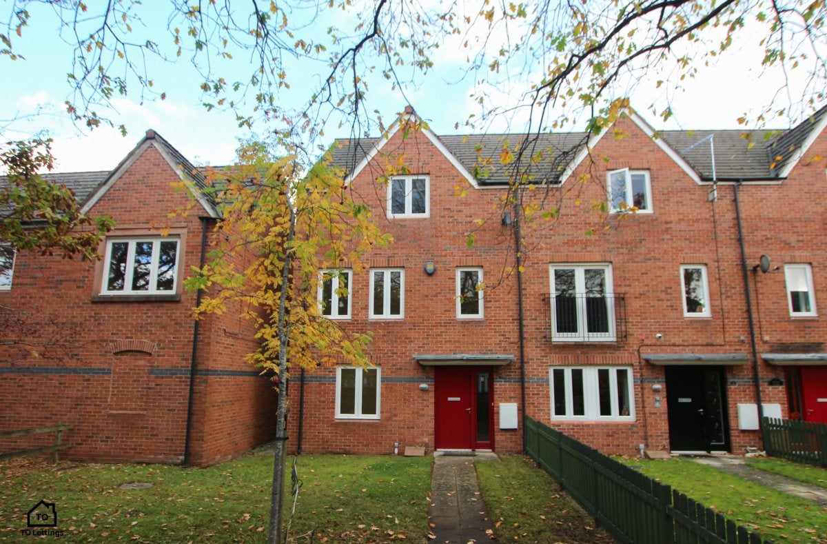 House Swithland Road in Trafford