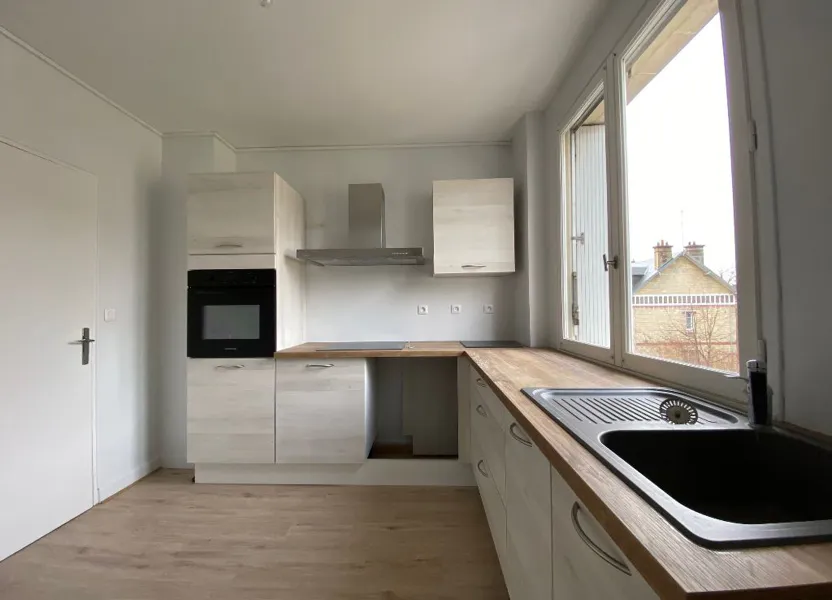 Flat Rue de la Sous-Préfecture in Compiègne