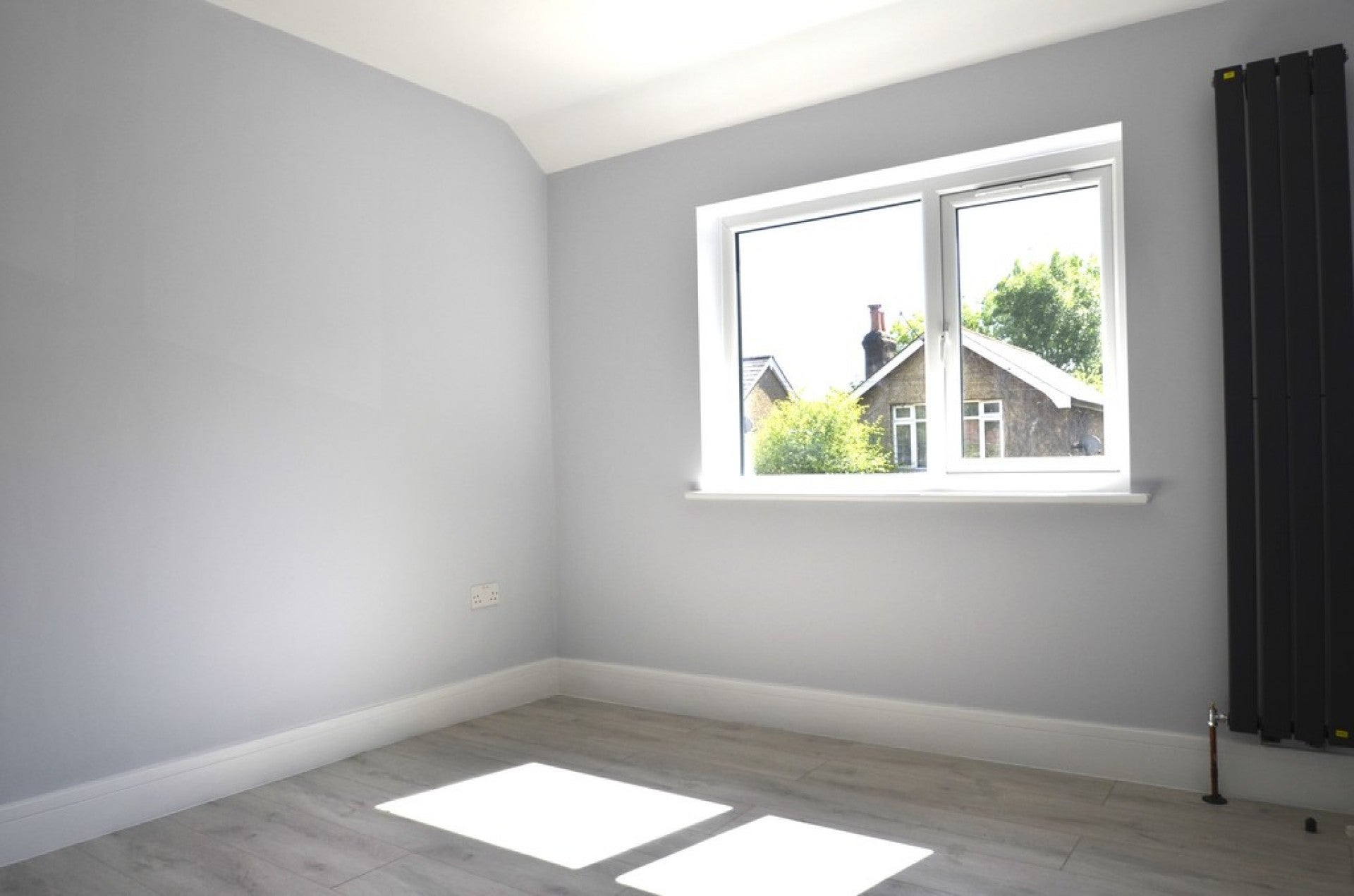 Room Staines By-Pass in Borough of Spelthorne