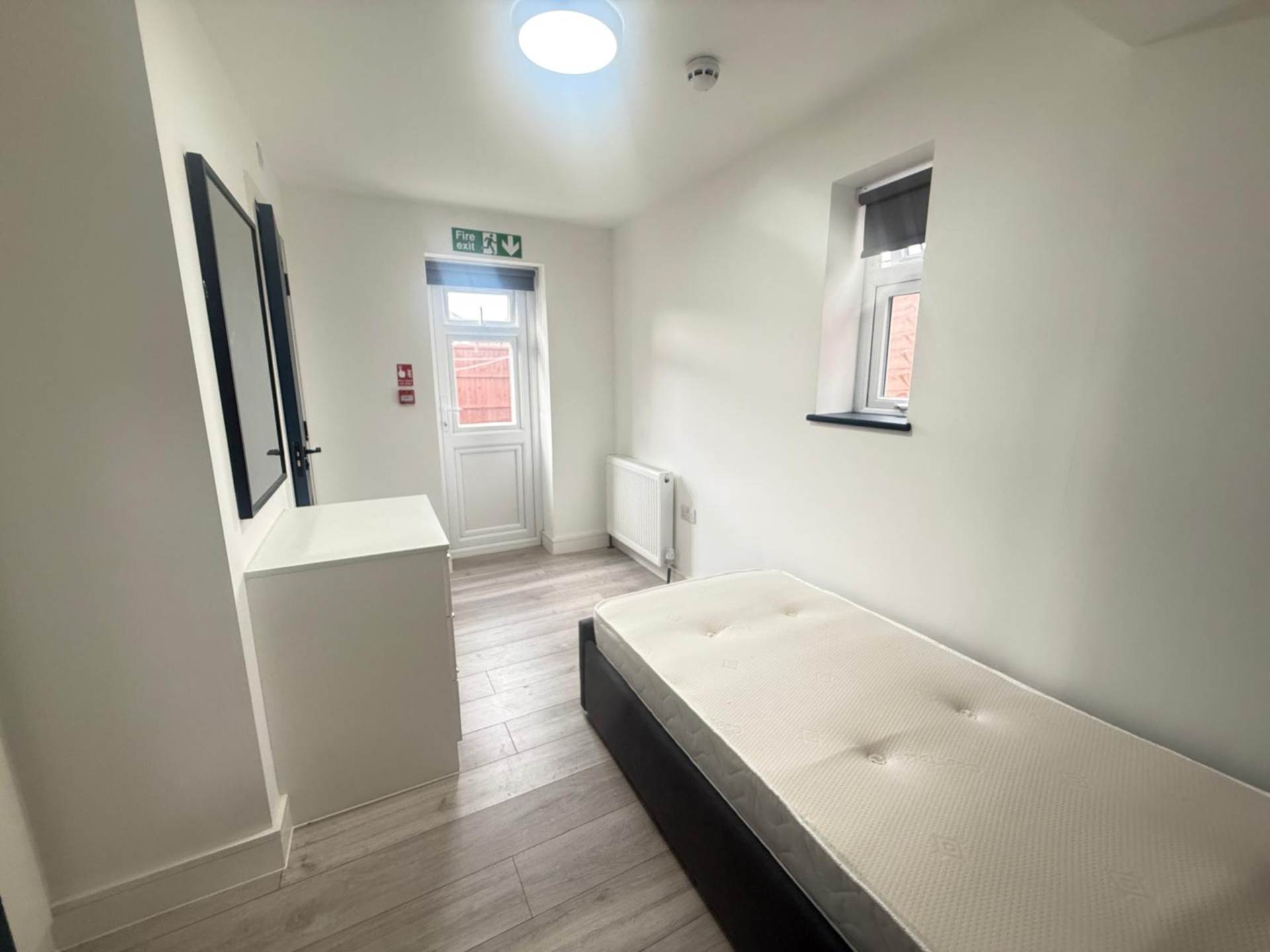 House Coldharbour Lane in Greater London
