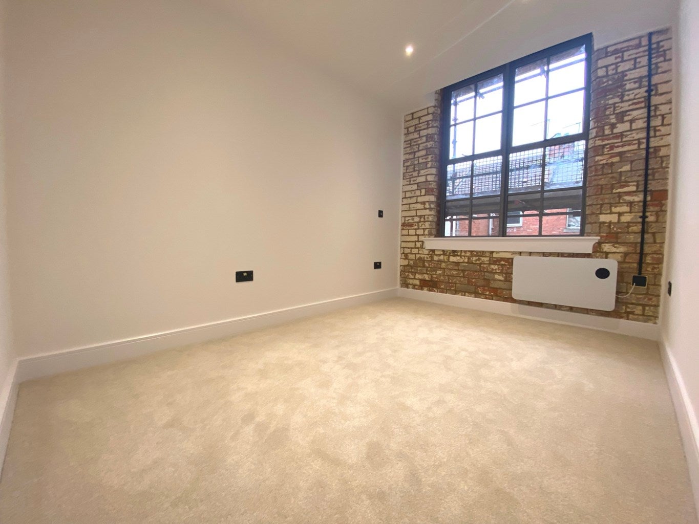 Flat Dunster Street in Northampton