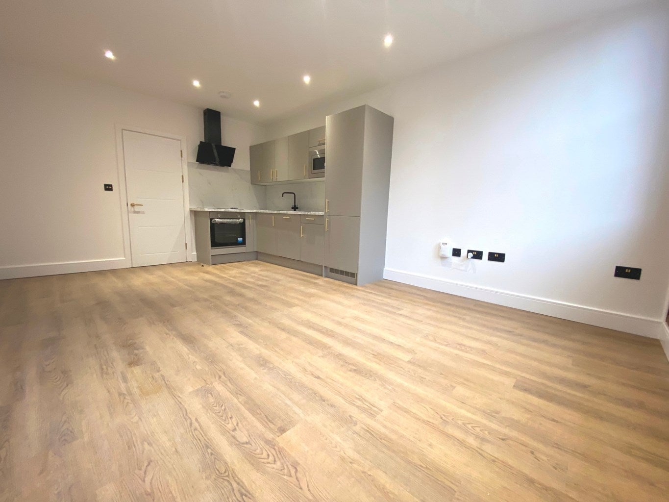 Flat Dunster Street in Northampton