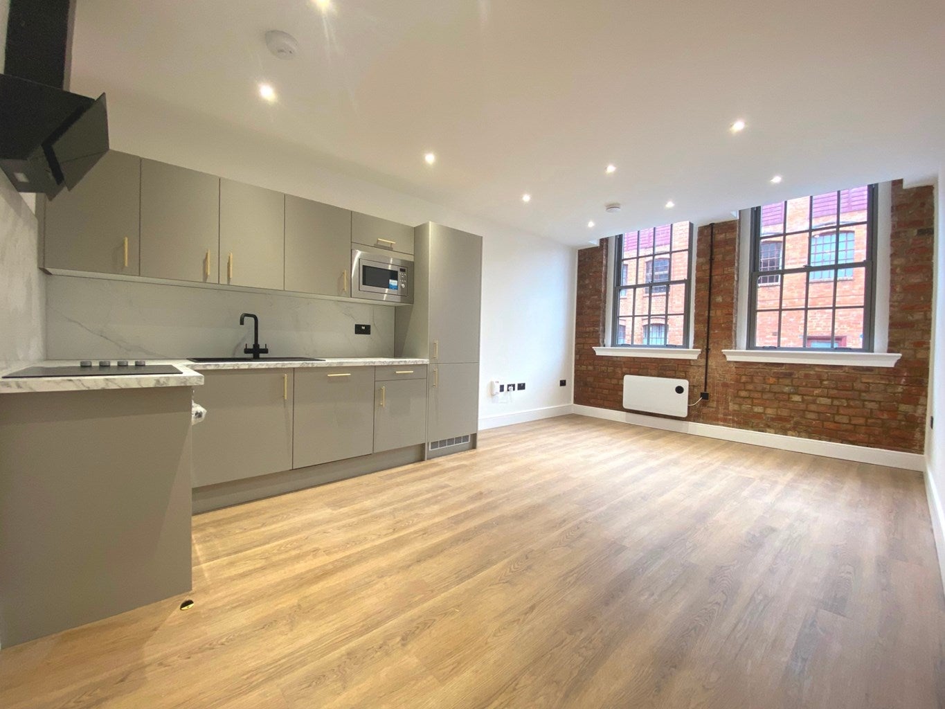 Flat Dunster Street in Northampton