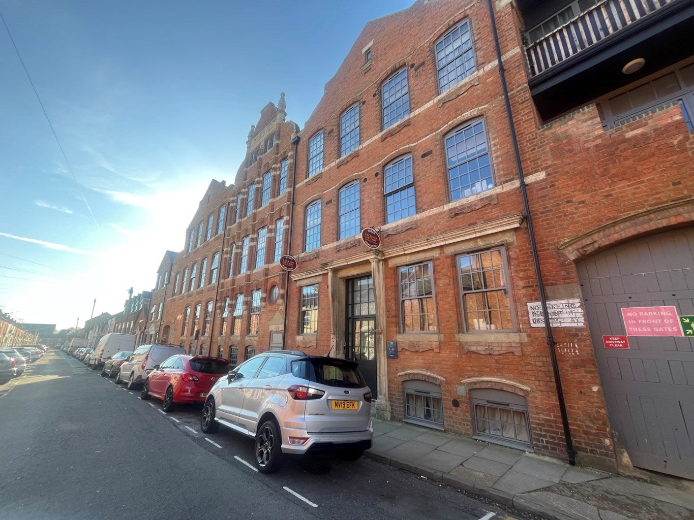 Flat Dunster Street in Northampton