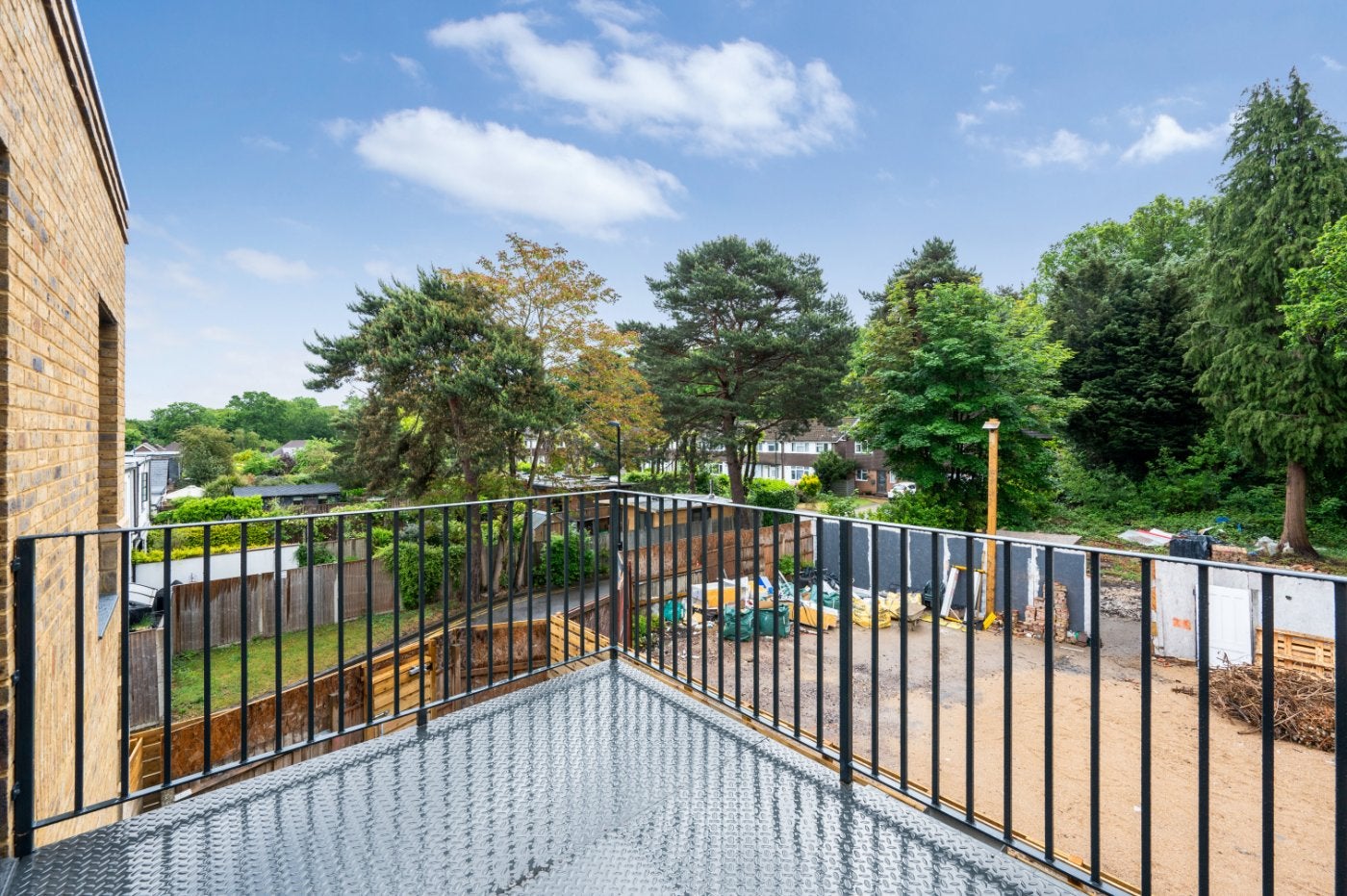 Flat Upper Shirley Road in Greater London
