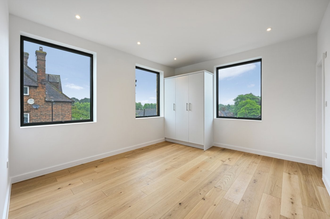 Flat Upper Shirley Road in Greater London