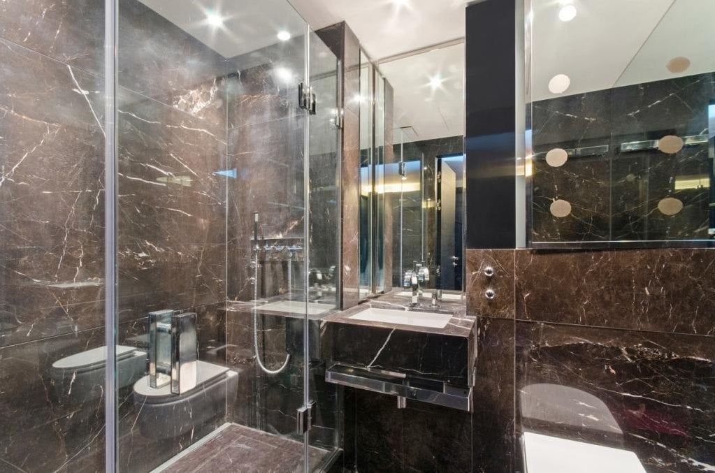 Flat Millharbour in Greater London
