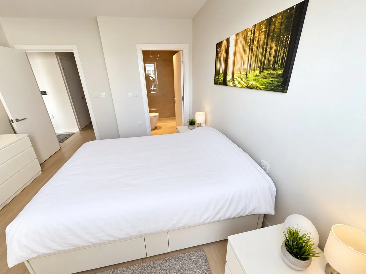 Flat Westfield Avenue in Greater London