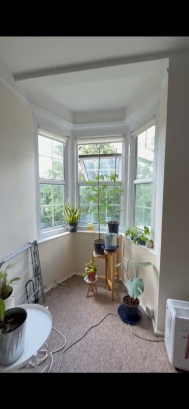 Room Western Avenue in Greater London