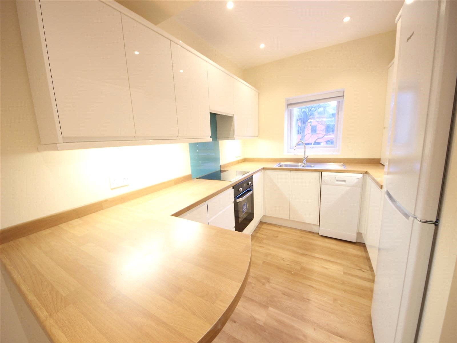 Flat Farnham Road in Guildford