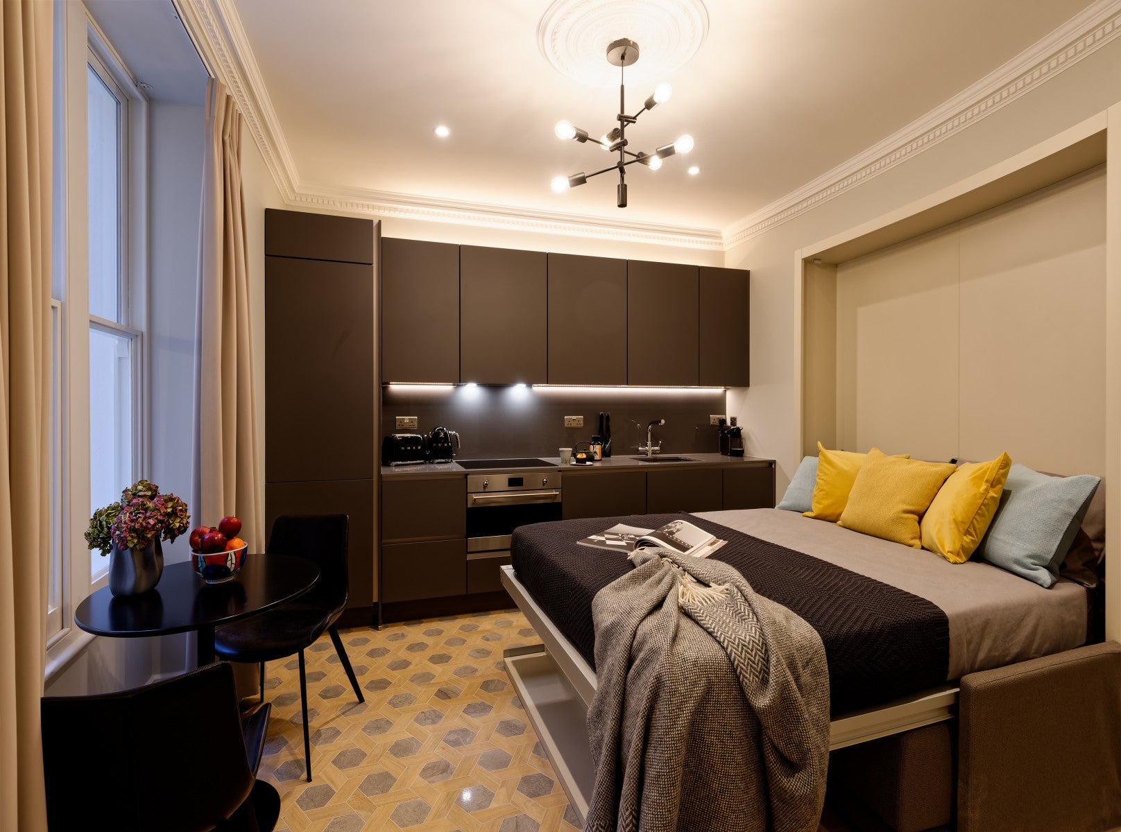 Flat Nottingham Place in London