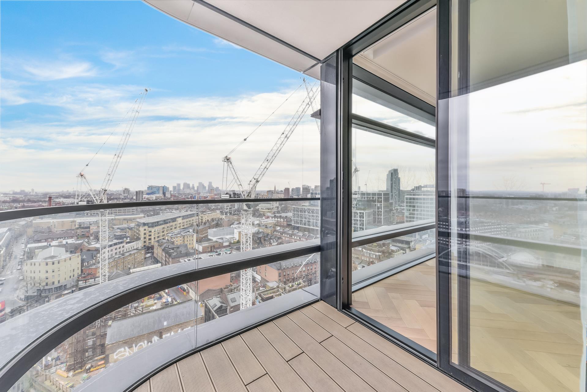 Flat Primrose Street in City of London