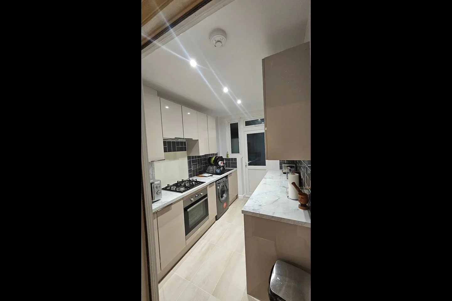 Room Grasmere Avenue in Greater London