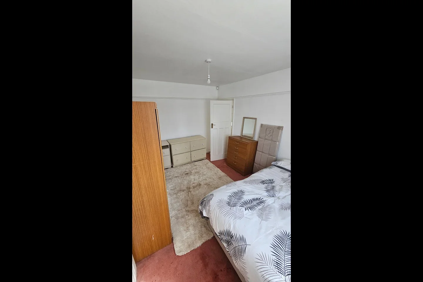 Room Grasmere Avenue in Greater London