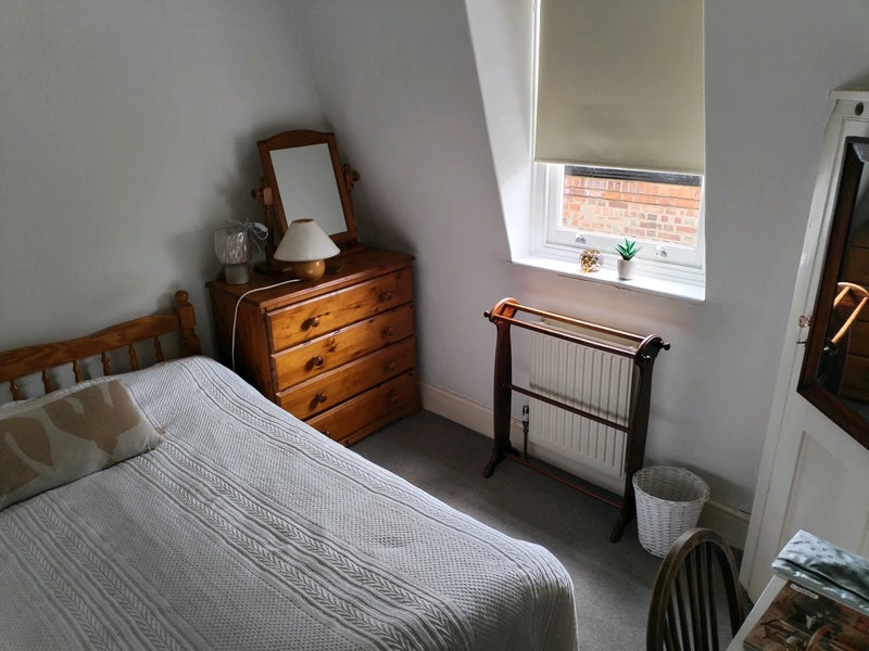 Room Palliser Road in Greater London