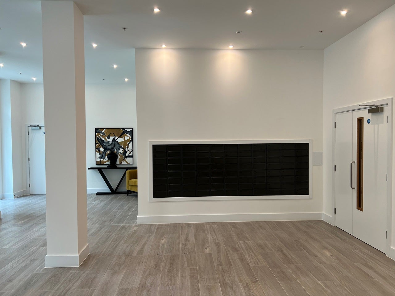 Flat Chancellor Place in Greater London