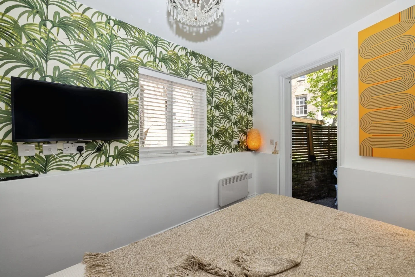Flat Hurdwick Place in Greater London