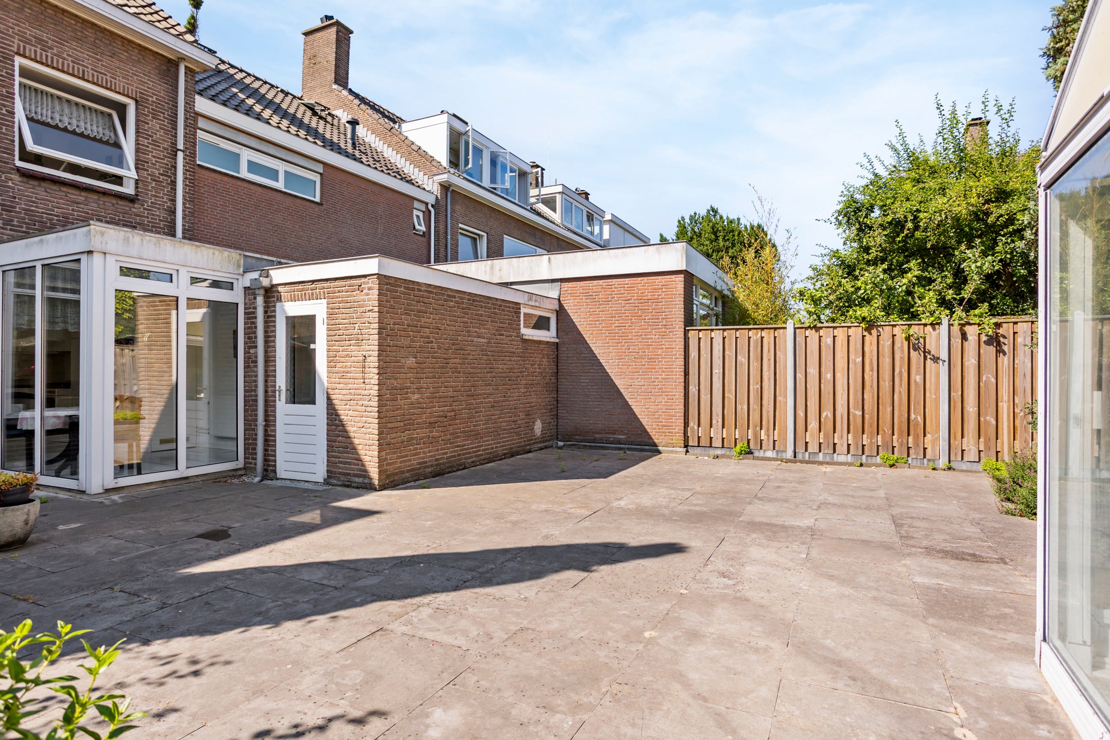 Tussenwoning te koop: Sir Winston Churchilllaan 382, Rijswijk
