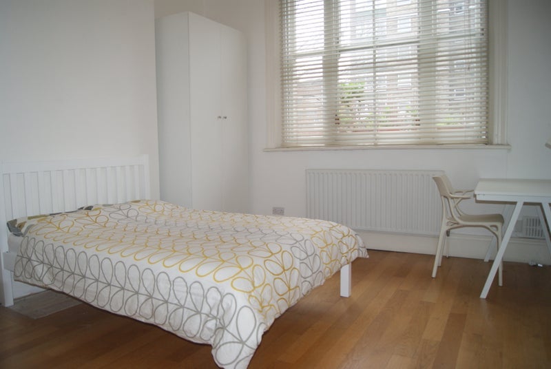 Room Orde Hall Street in Greater London