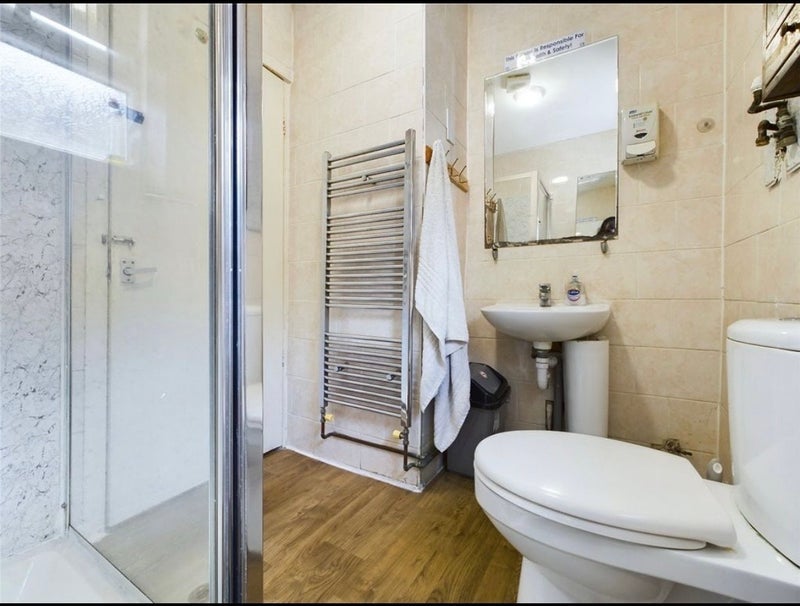 Room Shortlands Road in Greater London