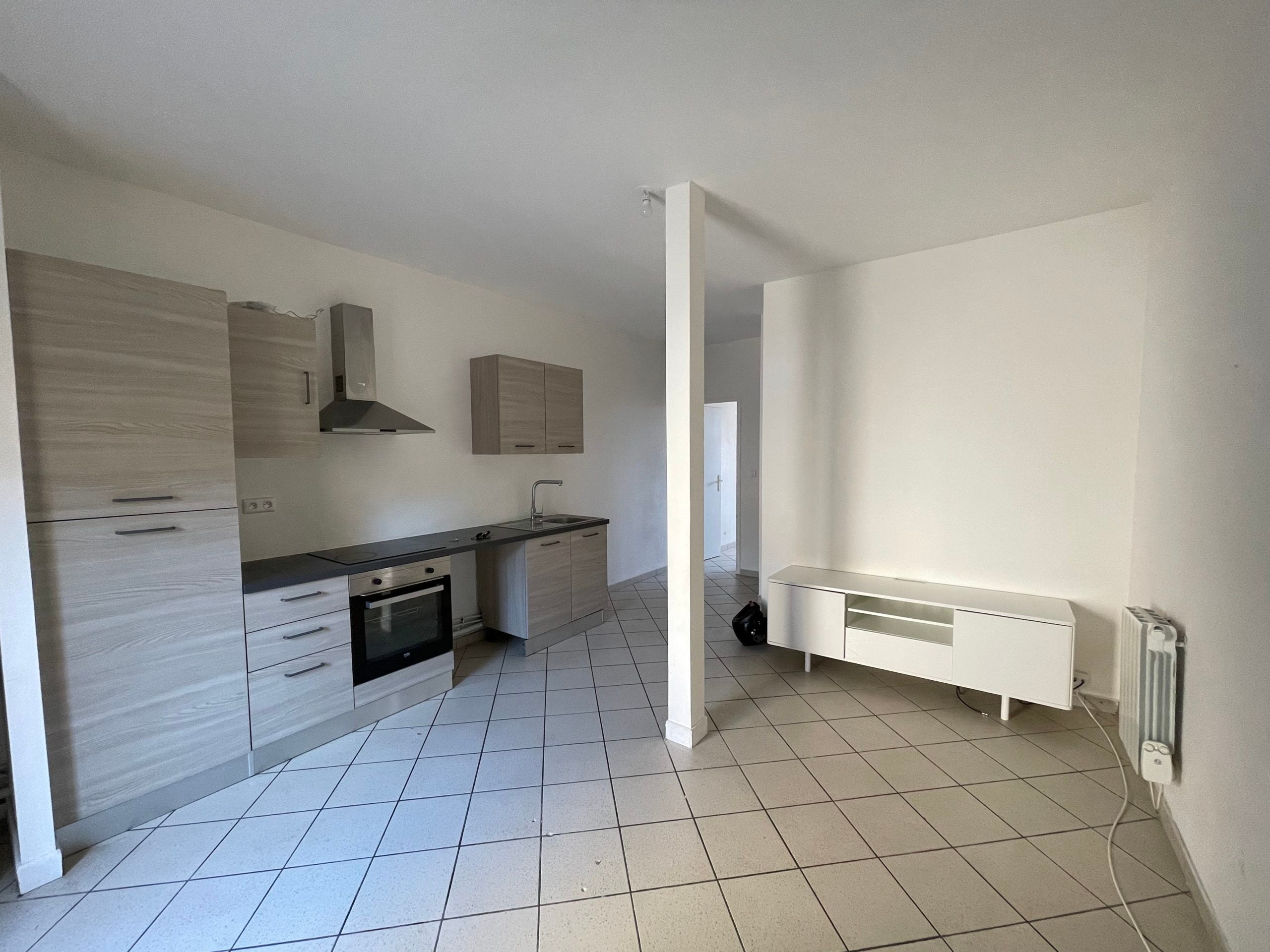 Flat Rue Léonard Lenoir in Bordeaux