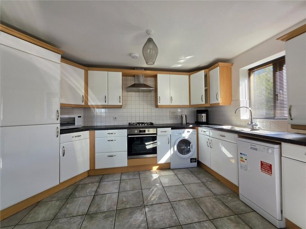 Flat Princess Alexandra Court in Exeter
