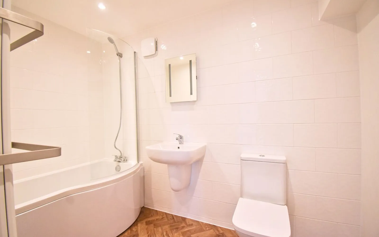 Flat Araby Corner in Borough of Spelthorne