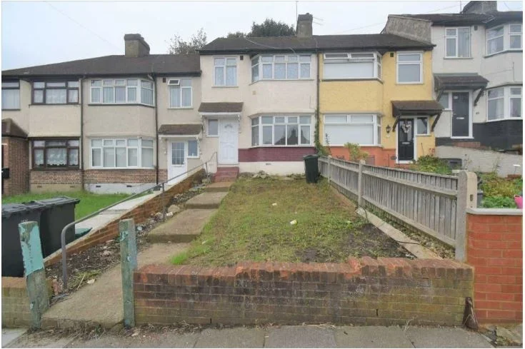 House Grosvenor Crescent in Dartford