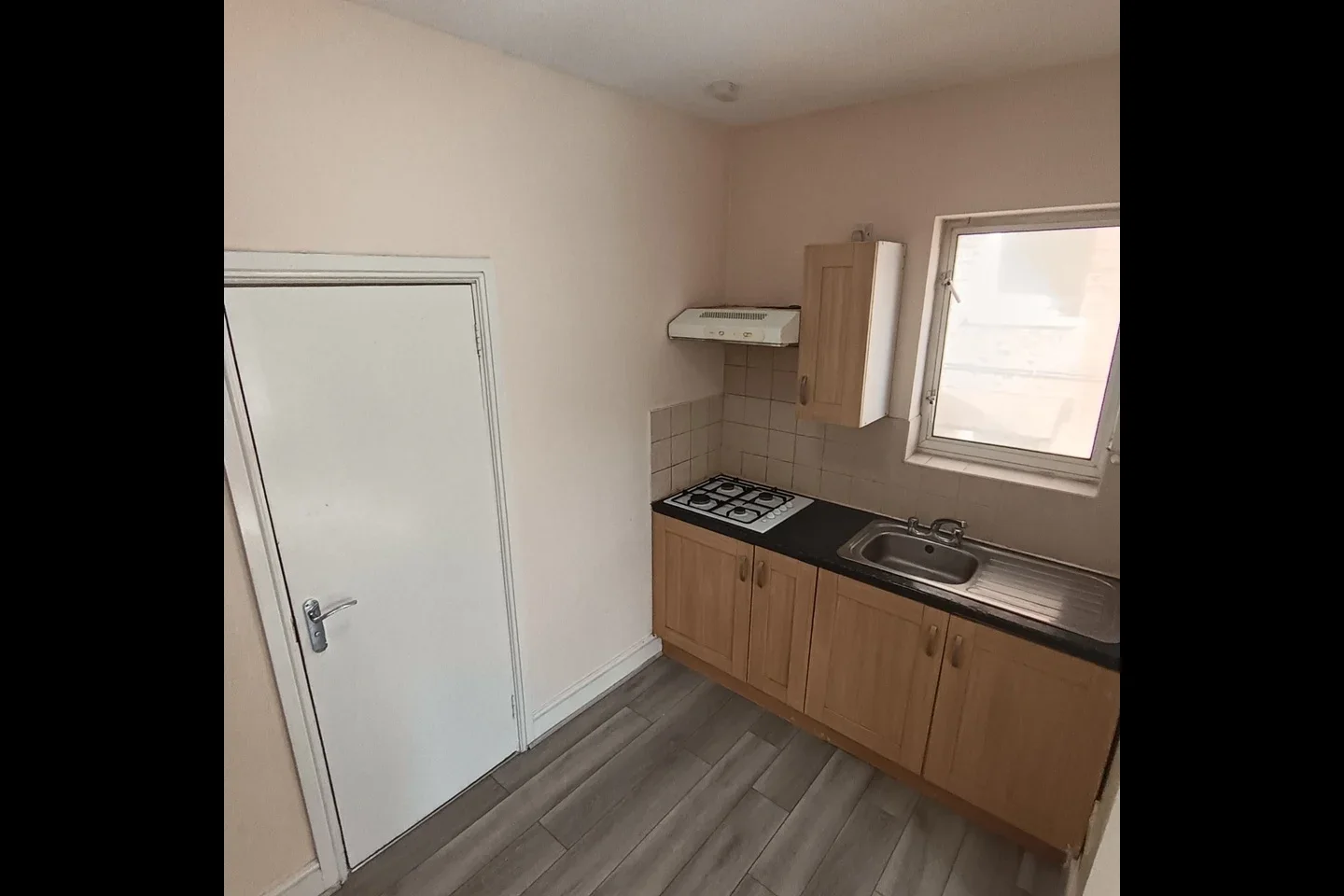 Flat Stanstead Road in Greater London