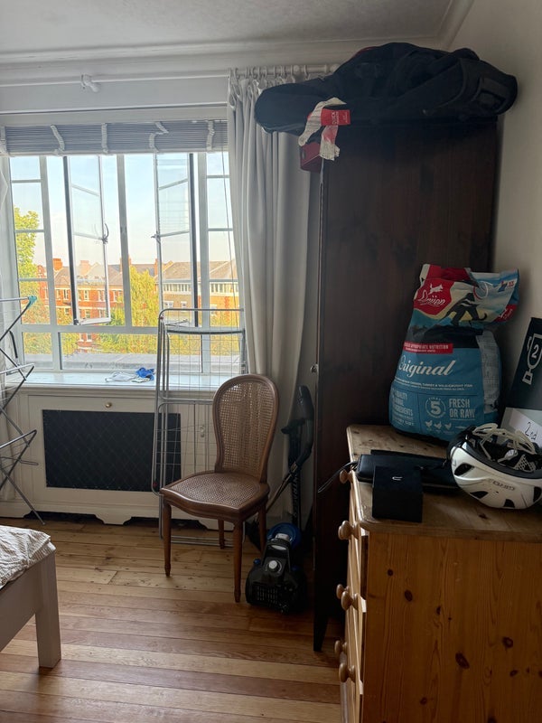Room Nightingale Lane in Greater London