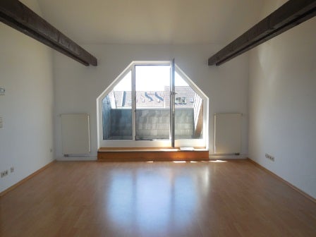 Wohnung Erzbergerstraße in Dessau