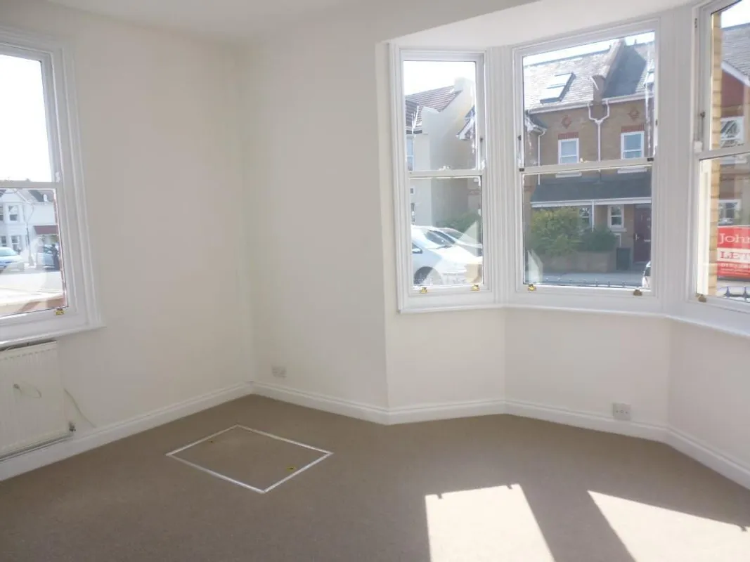 Flat Marmion Road in Portslade by Sea