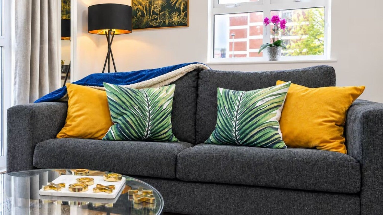 Flat Palgrave Road in Bedford