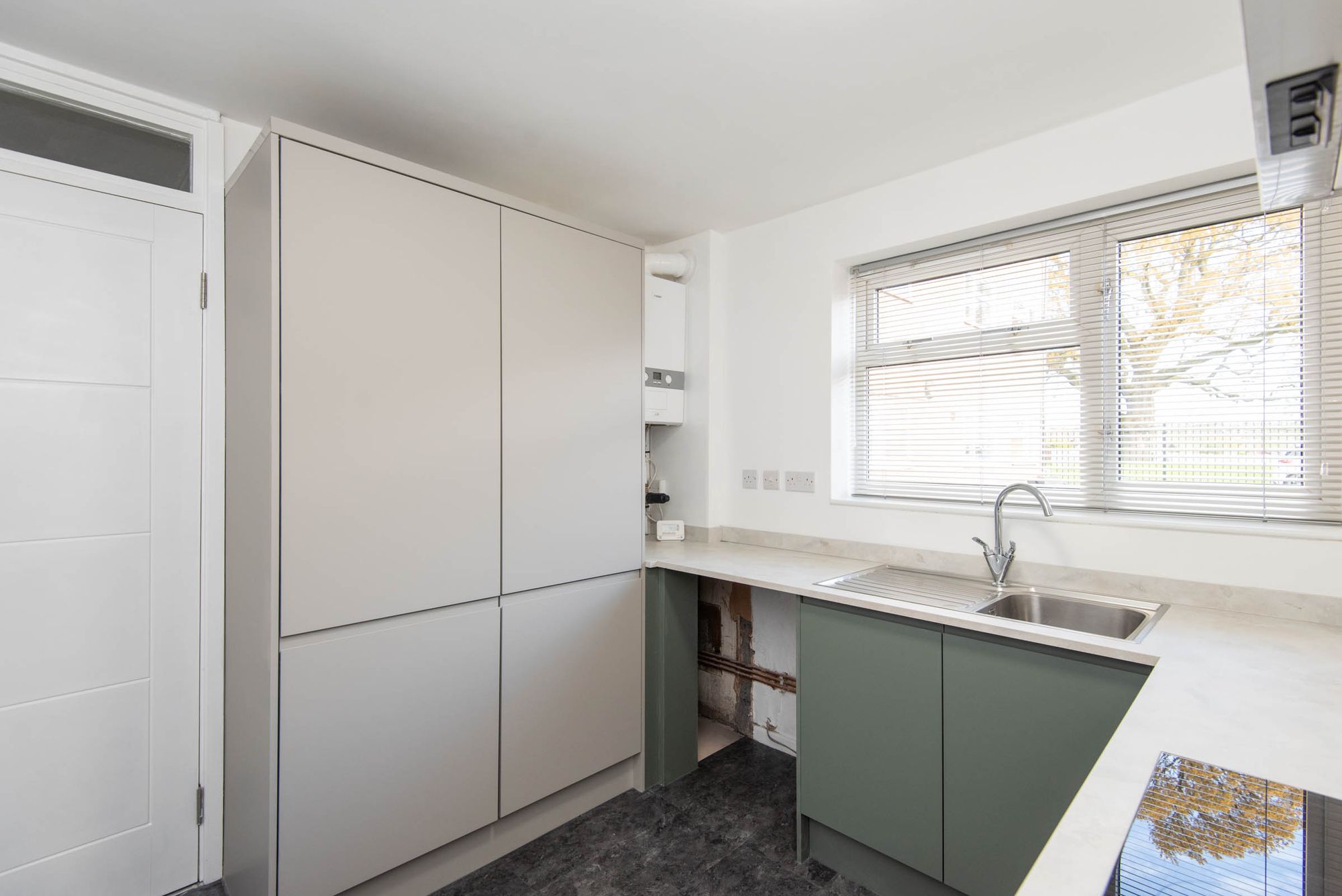 Flat Oakamoor Close in Chesterfield