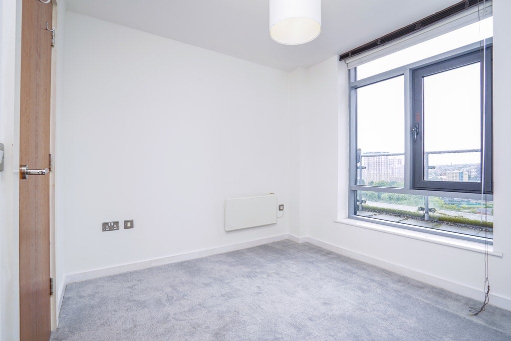 Flat Gotts Road in Leeds