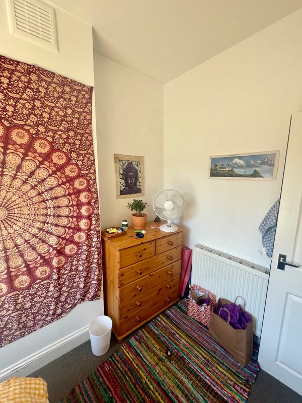 Room Lordship Lane in Greater London