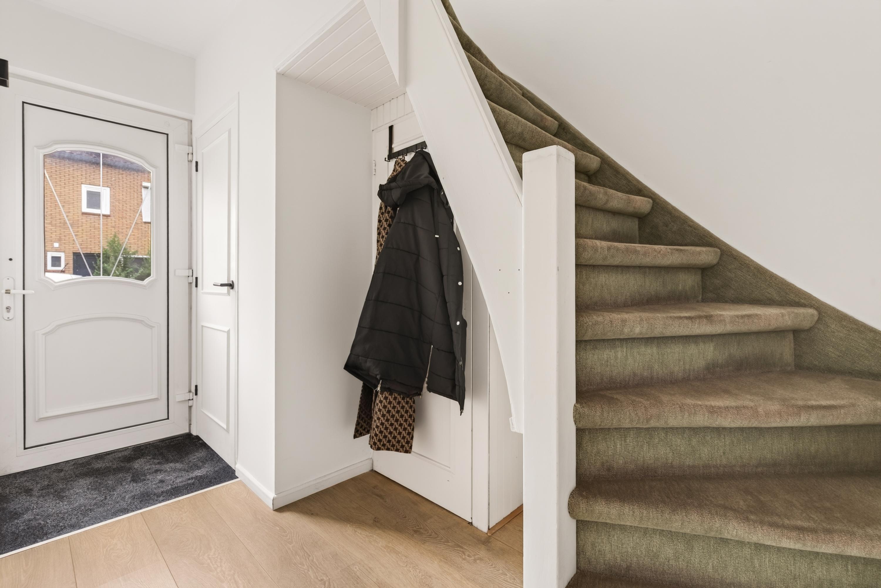 Tussenwoning te koop: Lakenstraat 48, Geldrop