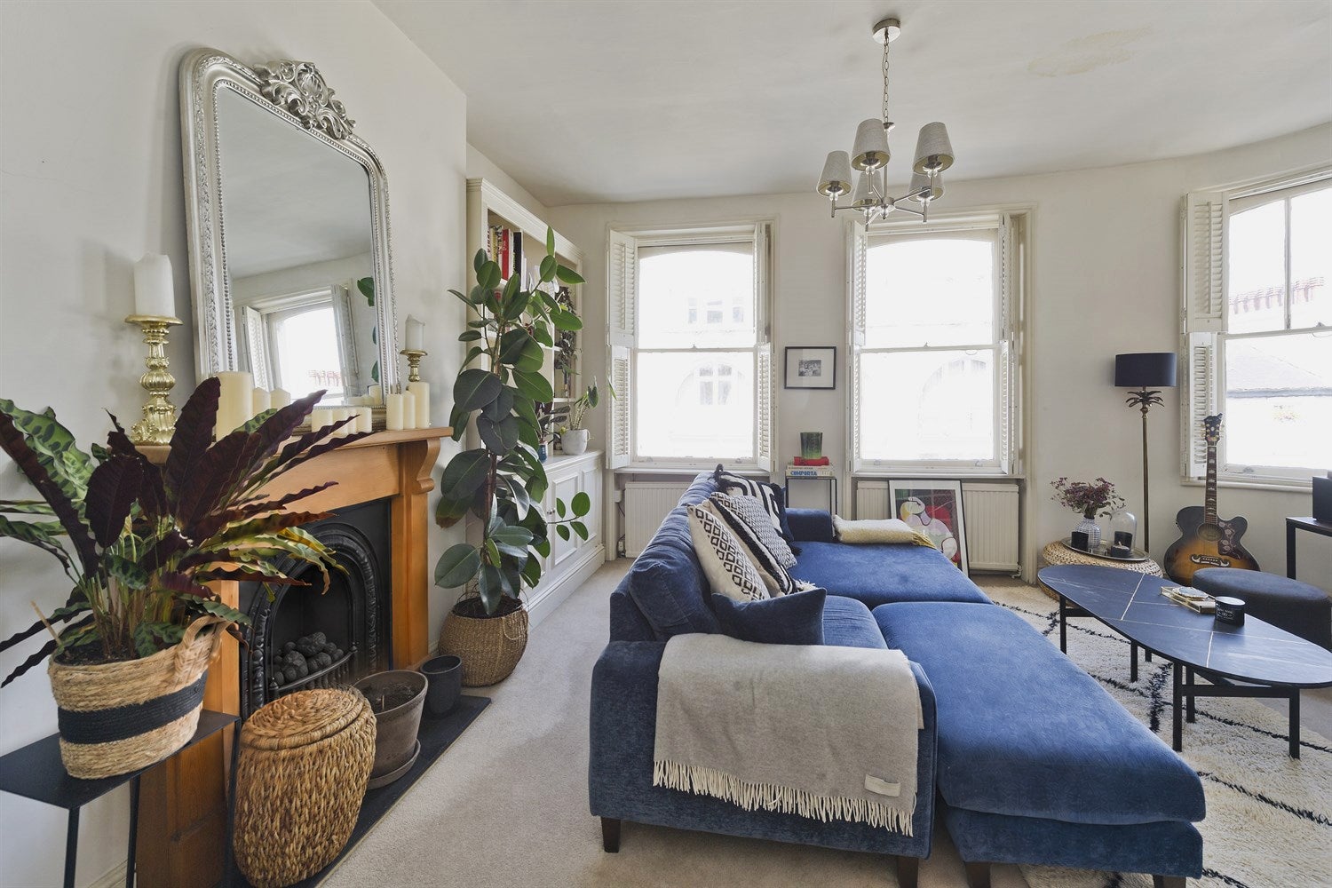 Flat Garway Road in City of Westminster